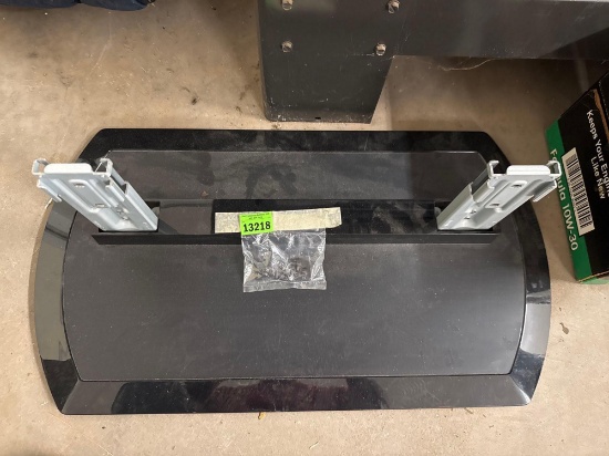 TV wall bracket