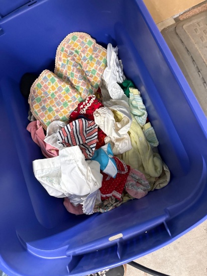 raggedy handles and clothes