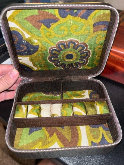 Small travel bag