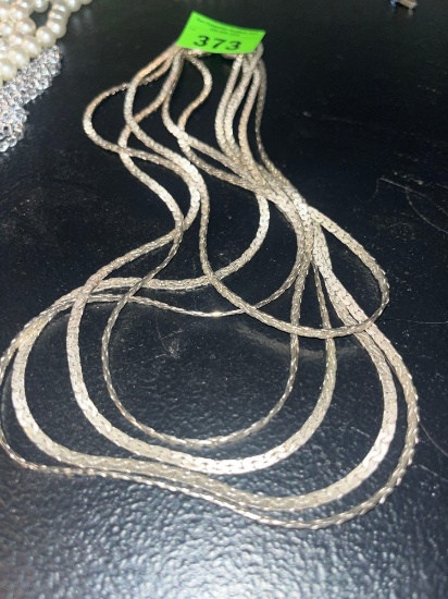 Multi necklaces in one