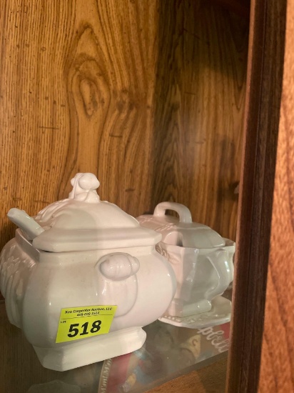 Sugar bowl