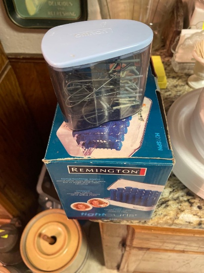 Hair curlers