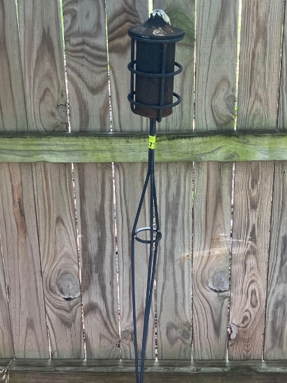 Tiki torch