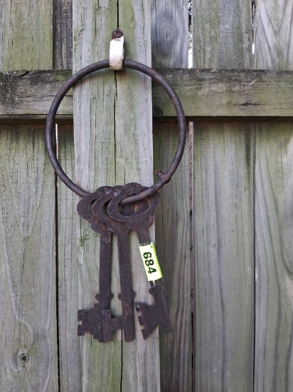 Metal keys large