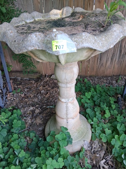 Bird bath