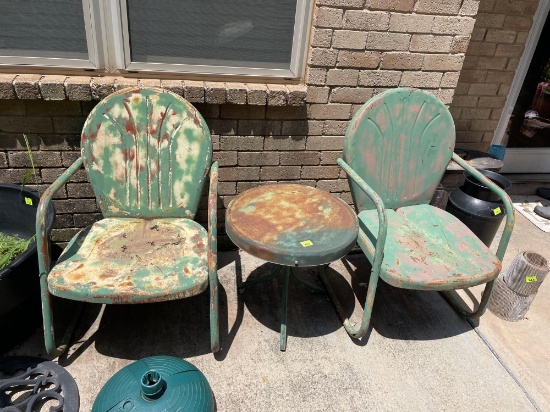 Green outdoor furniture
