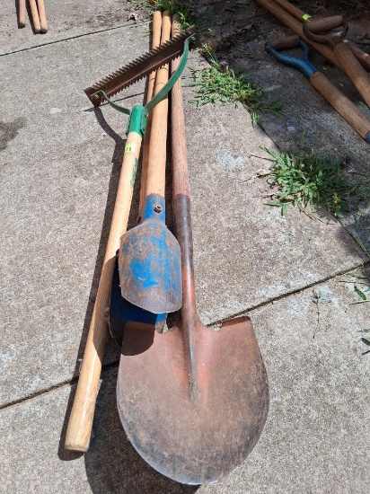 Shovels