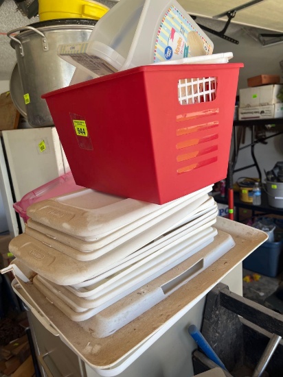 Plastic totes