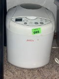 Bread maker