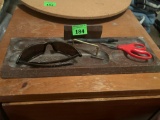 Scissors glasses and wood holder