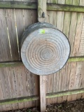 Galvanized wash bin