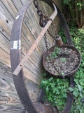 Wagon wheel frame