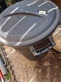 Trash can