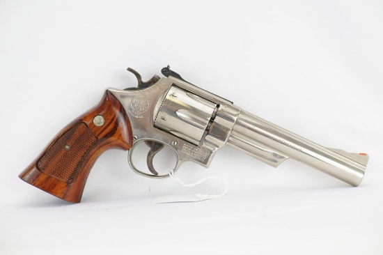 S&W Mod 57