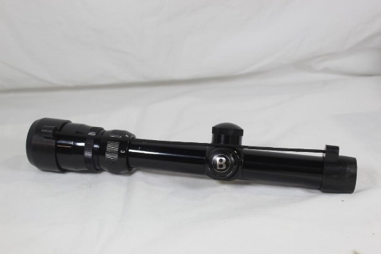 Bushnell Banner Trophy 1.75-5 X 21. rifle scope. As new in box.