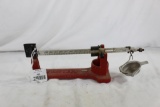 One Western balance beam scale. Used in good condition. Works as it should.
