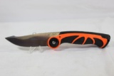 One Real Avid fixed rotating blades. One skinner blade and one saw with gut hook. New in nylon