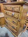 American Drew brand 5 drawer chest, matches end tables in lot #515 and dresser in lot #513 39