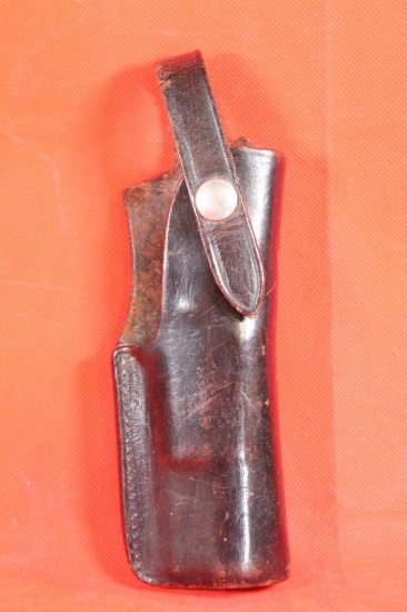 Bianchi black leather right handed snap holster for Browning Hi Power. Used in good condition.