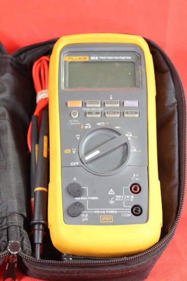 Fluke Model 28II Multi volt meter in zippered bag... Used.