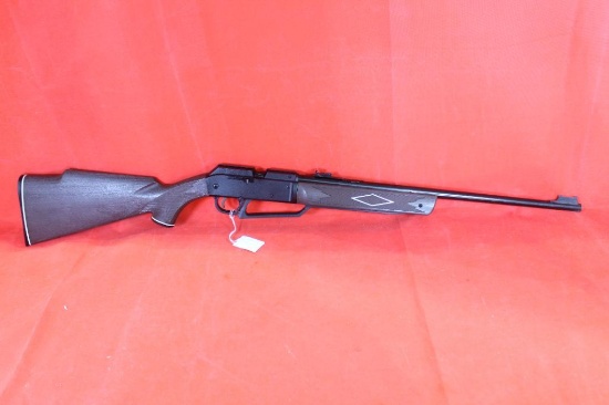Daisy 880 Powerline pump BB gun. Like new. Plastic stock.