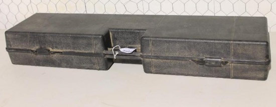 MTM black plastic case gard arrow-plus box with 23 arrows, nocks, etc. Box is used, arrows appear to