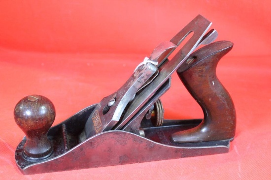 One stanley #4 wood plane