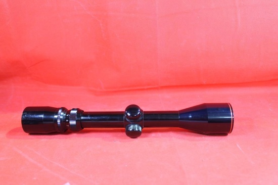 Simmons 3-9x40 television WA duplex rifle scope with rings in Konus box. Like new.