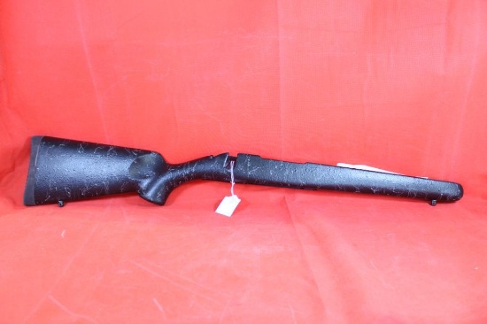 Remington 700 BDL long action right handed synthetic rifle stock. Used in very good condition.