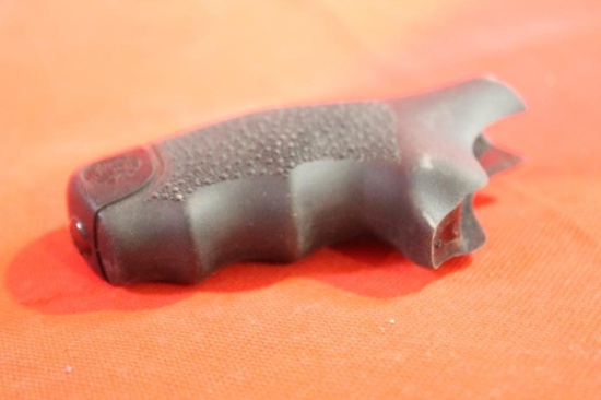 Hogue S&W "J" frame monogrip. New.