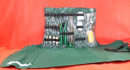 Remington roll up universal gun cleaning kit, in roll up case/cleaning pad