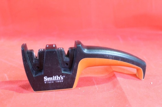 Smith's handheld knife sharpener