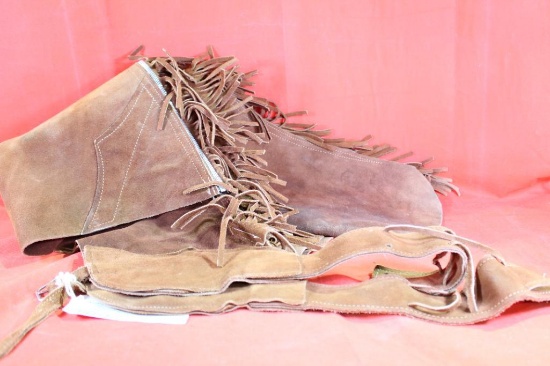 Leather fringed shotgun roughout chaps