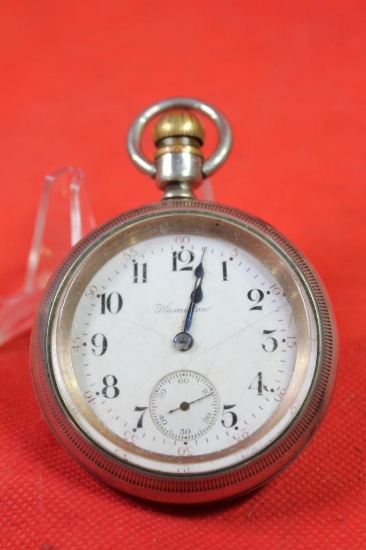 Hamilton Watch co, estimate production date 1910, 17 jewels, size 18s, serial # 680286, needs