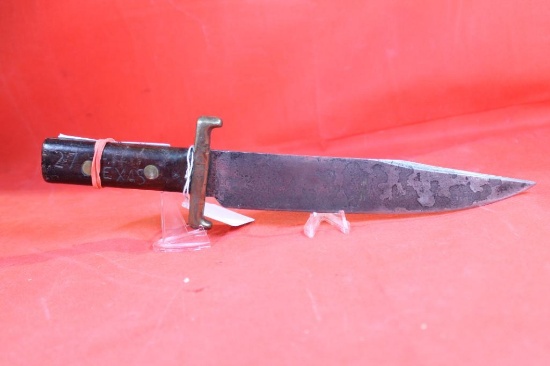 Blacksmith and soldier made Bowie knife, handle has a star and " 27 Texas" carved into it for the