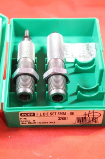 RCBS FL two die set for 8mm-06. Used in good condition.