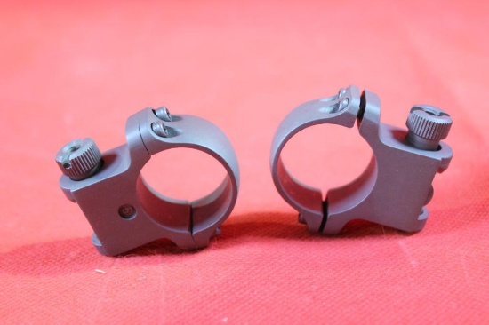 Ruger matt gray medium rings. Like new.