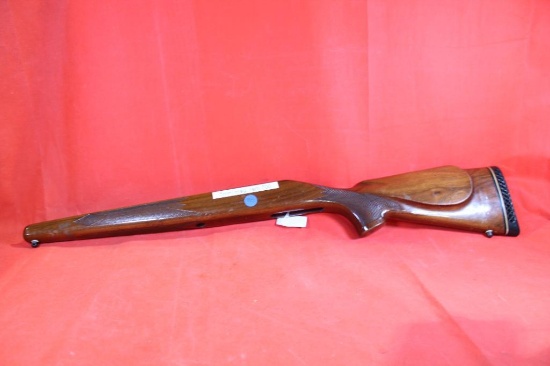 Remington 700 LA right handed ADL wood rifle stock. Used, few scratches and handling marks.