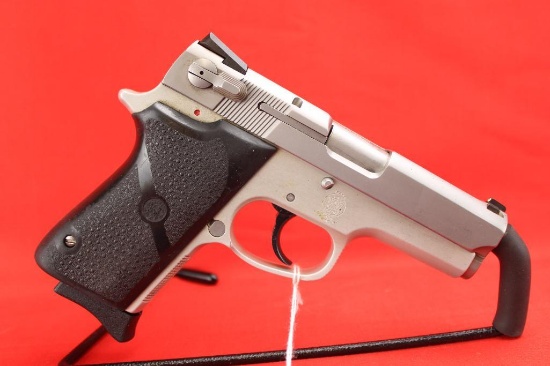 S&W Mod 3913 9mm