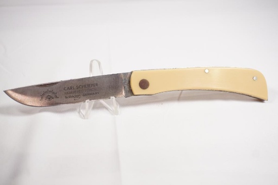 Carl Schlieper Hammer forged German made large sodbuster with 3.75 inch single blade. Synthetic