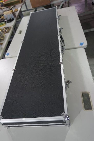 Aluminum Rifle hard case with foam inside