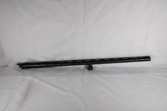 Mossberg 500 12ga 3" chamber, 28" barrel, vent rib, Accu Choke, blue. New old stock.