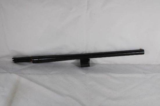 Mossberg 9200 12 ga 3" chamber, 18.5" plain barrel, cylinder bore, blue. New old stock.