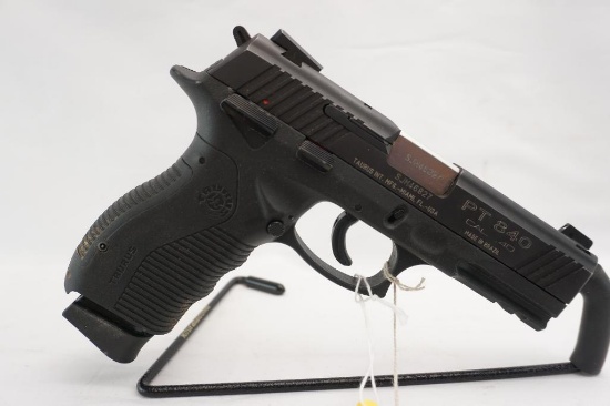 Taurus PT840