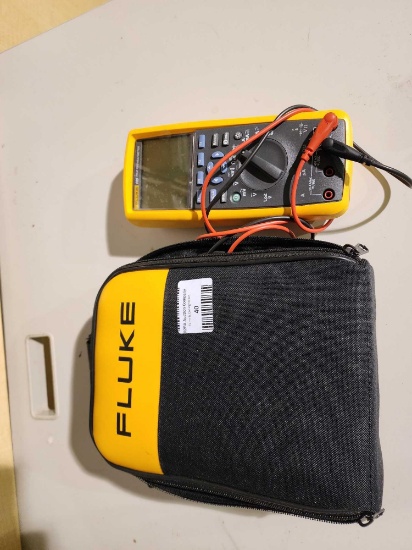 FLUKE voltage meter in nylon case. Like new.