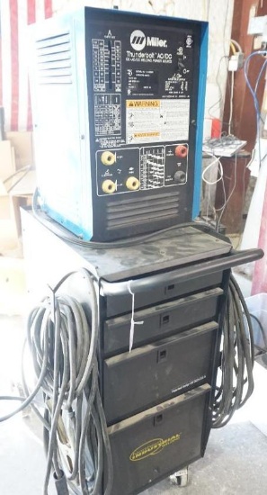 Miller Thunderbolt AC/DC Welder 220V. Comes with Welding cart & leads.