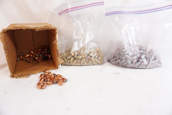 Two bags of 9mm bullets and some loose 9mm. Approx count 1000 +/-.