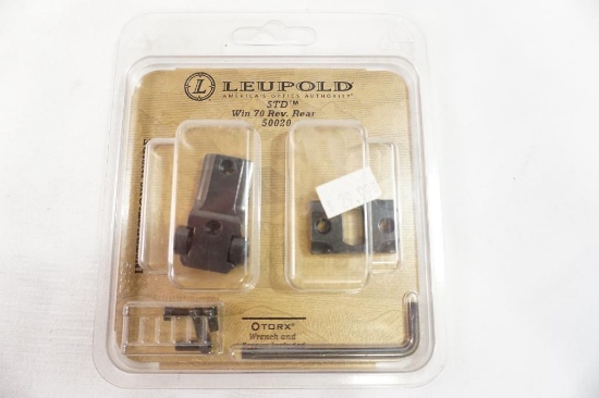 Leupold STD base for Winchester 70 Rev. rear , new in pkg