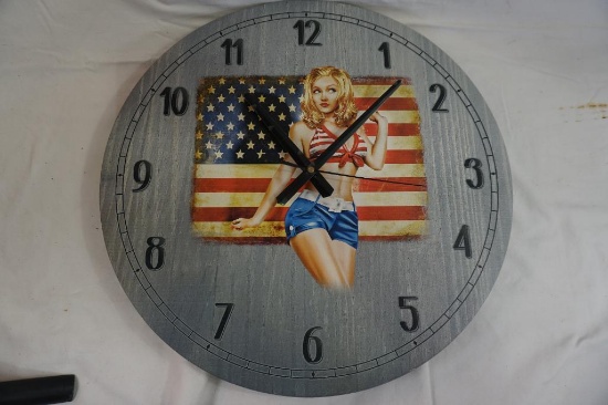 One pin-up wall clock.
