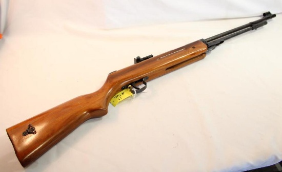 One handle cock pellet gun.
